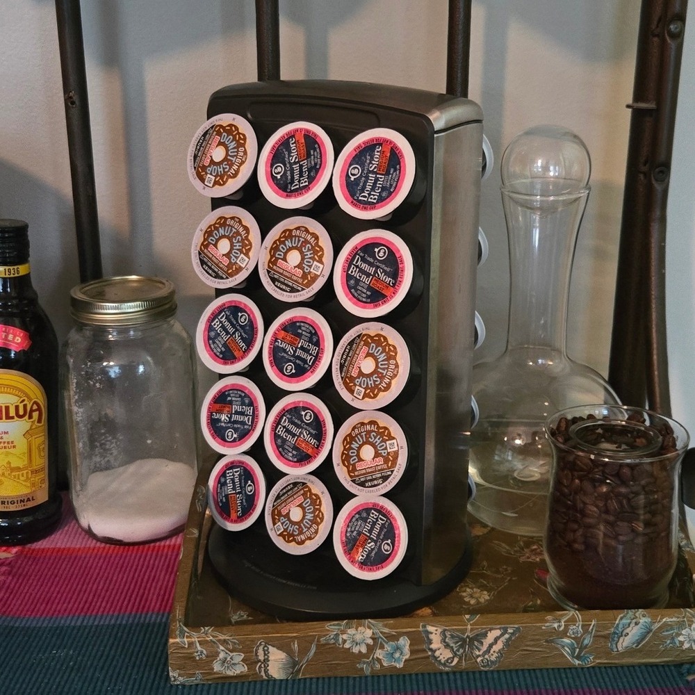Breville BKC100 Keurig K Cup Carousel Coffee Pod Holder 30 Count Rotating Stand
